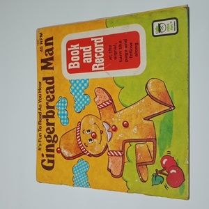 2/$20 VTG Gingerbread Man Paperback Book - No Record